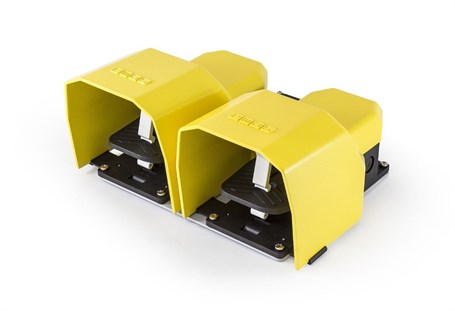 Emas PDKA22BB10 PDK Serisi Metal Korumalı (1NO+1NC)+(1NO+1NC) Taşıma Kol Delikli Çiftli Sarı Plastik Pedal